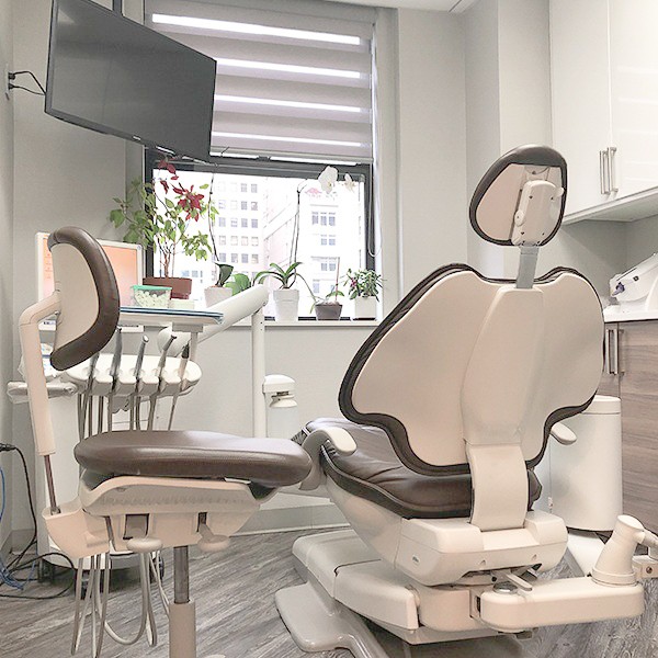 Lenox Hill dental exam room